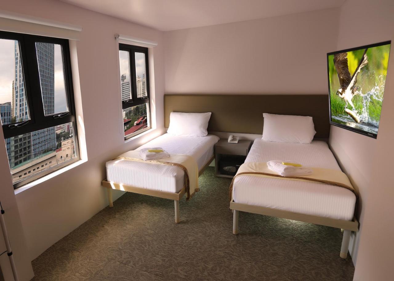 1010 Hotel Muntinlupa City Екстер'єр фото